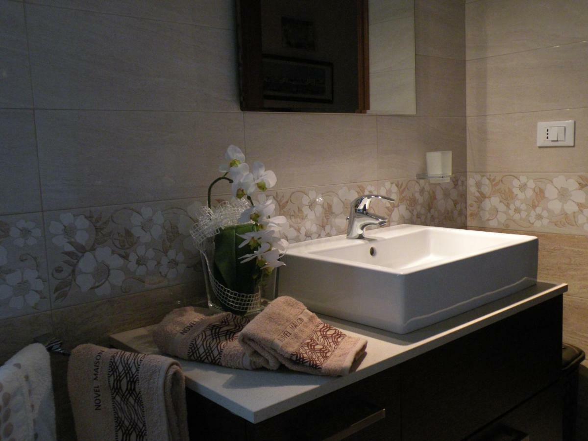 ロゾリーナ Casa Orianaヴィラ エクステリア 写真